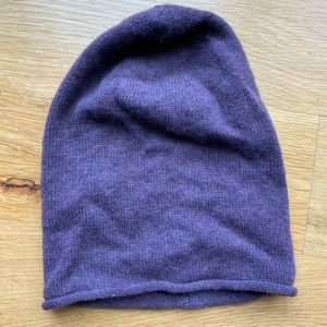 100% cashmere slouchy beanie